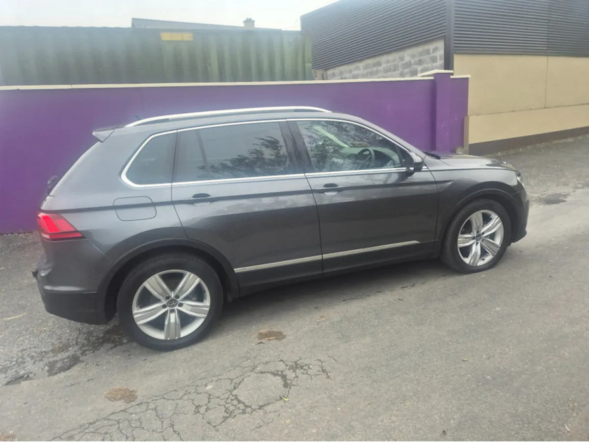 Volkswagen Tiguan MATCH DSG 150PS 5DR AUTO - Image 5