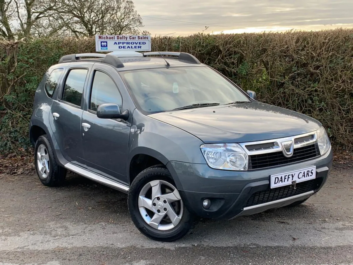 Dacia Duster SIGNATURE 1.5DCI 110 4DR 1.5 DCI 4 - Image 2