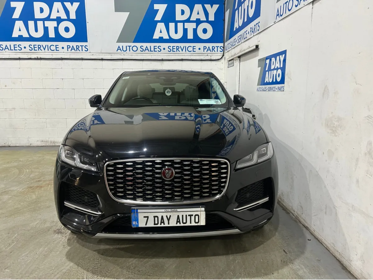 Jaguar F-Pace 2.0 PHEV AWD - Image 2
