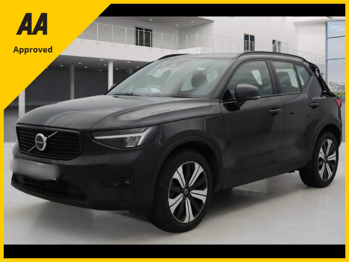 Volvo XC40 2022 T4 PLUS 55,953 Kilometers - Image 2