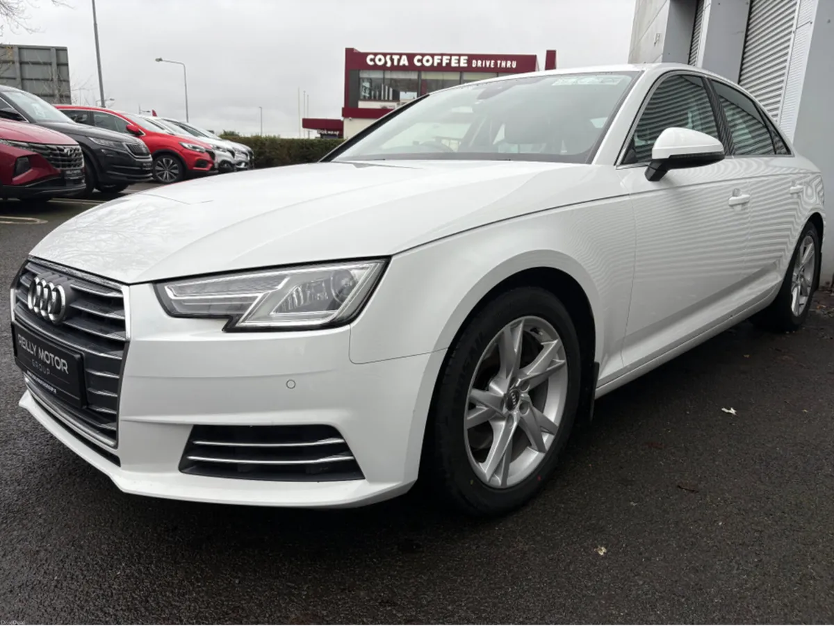 Audi A4 2.0 DIESEL SPORT ULTRA 150HP - Image 3