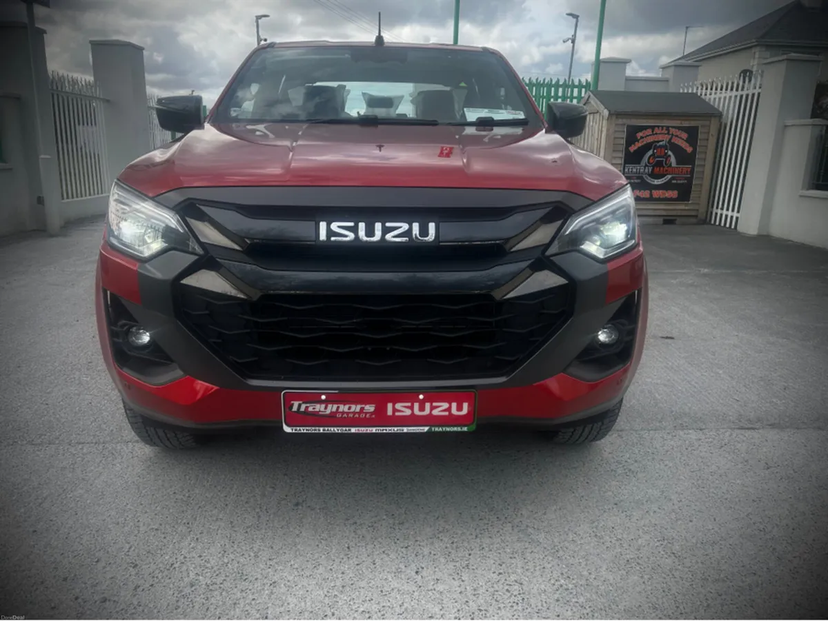 Isuzu D-Max LSE AUTO CREWCAB 5 SEATER  €333 ROAD T - Image 3
