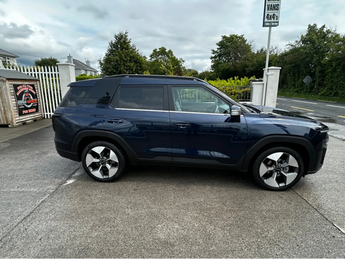 KGM Torres EVX 465 km driving range - Image 3