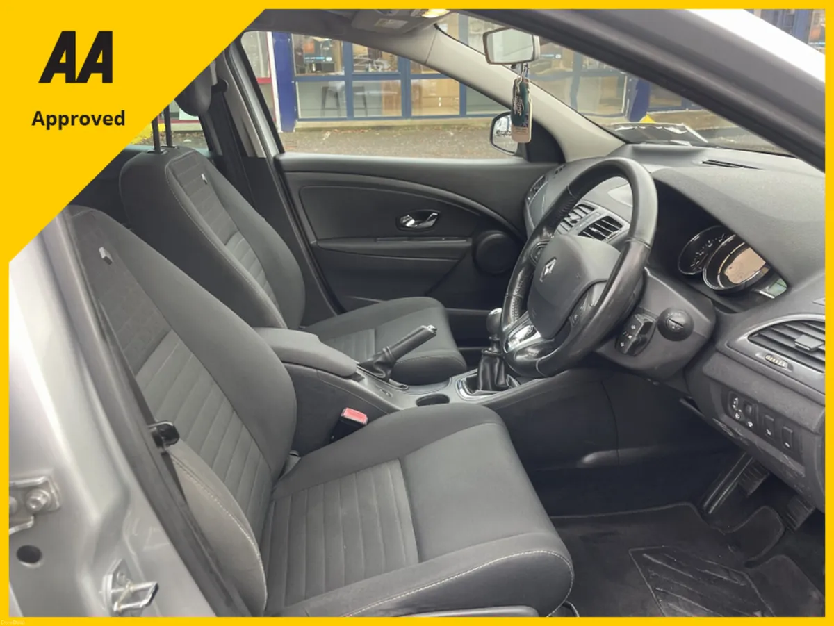 Renault Megane LIMITED EDITION 1.5 DCI  FREE DELIV - Image 4