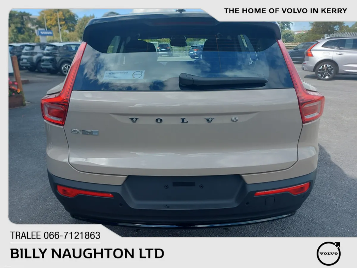 Volvo EX40 EX40 Extended Range Plus 569km - Image 2
