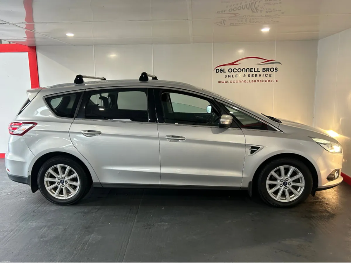 Ford S-Max TITANIUM 2.0 TD 150PS 6SPEED - Image 4