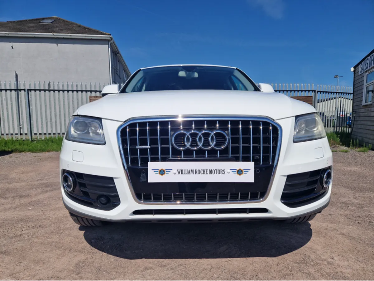 Audi Q5 QUATTRO  AUTO 5DR 2L - Image 4
