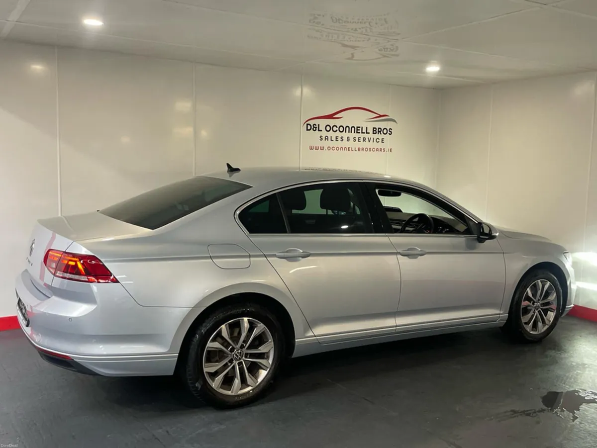 Volkswagen Passat BUSINESS 2.0 TDI D7F 150 - Image 4