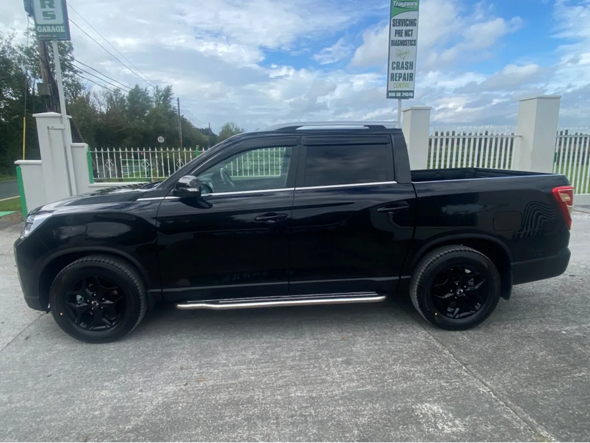 KGM Musso KGM  Musso 4X4 Auto 5 seater crewcab €33 - Image 2