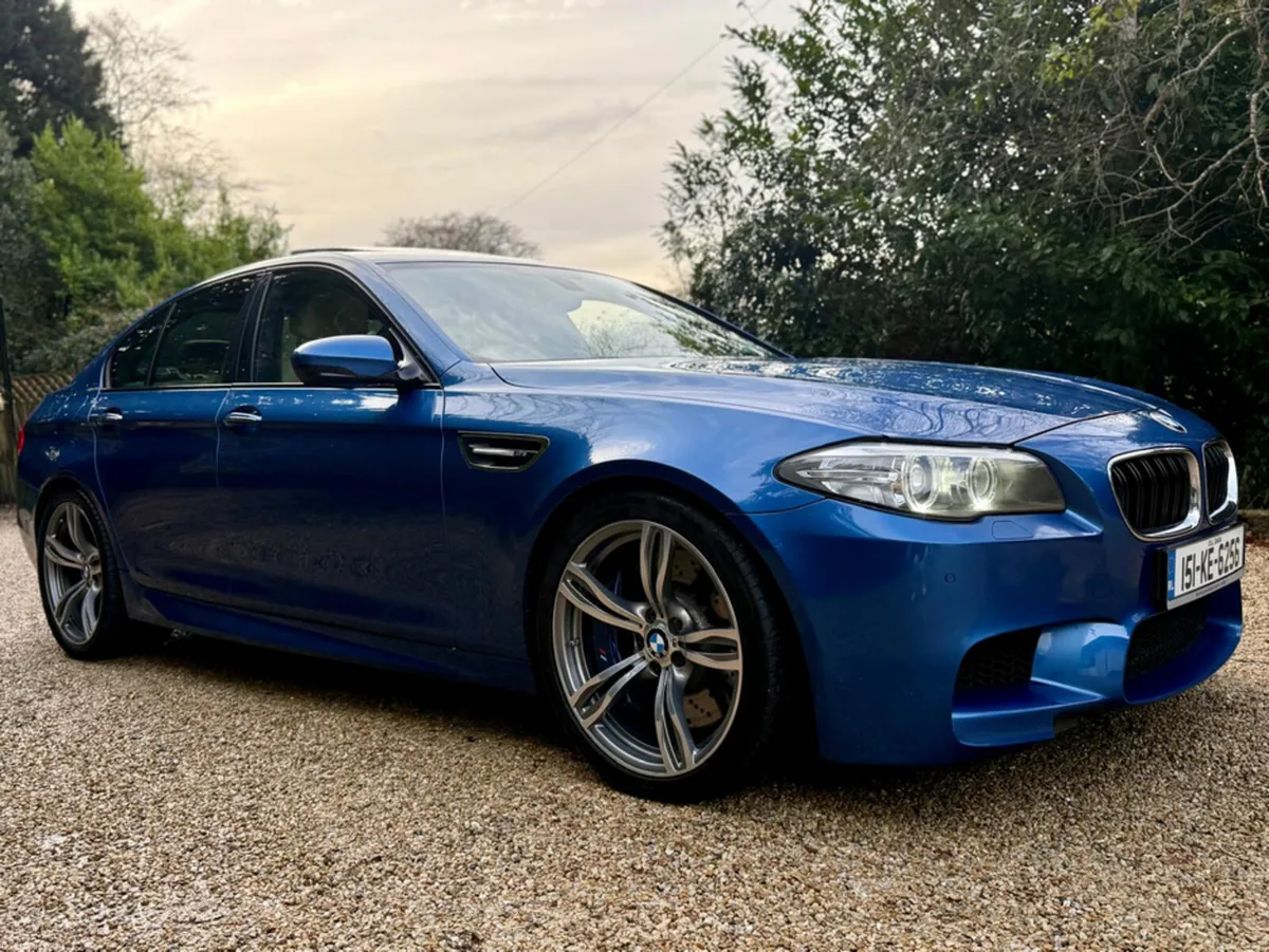 BMW M5 *F.BMW.S.H…Immaculate Example* - Image 2