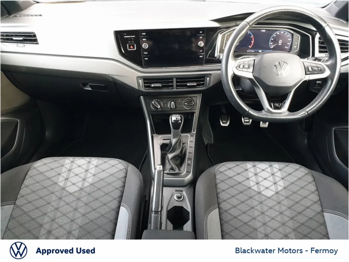 Volkswagen Polo 1.0TSI 95BHP R-LINE - Image 3