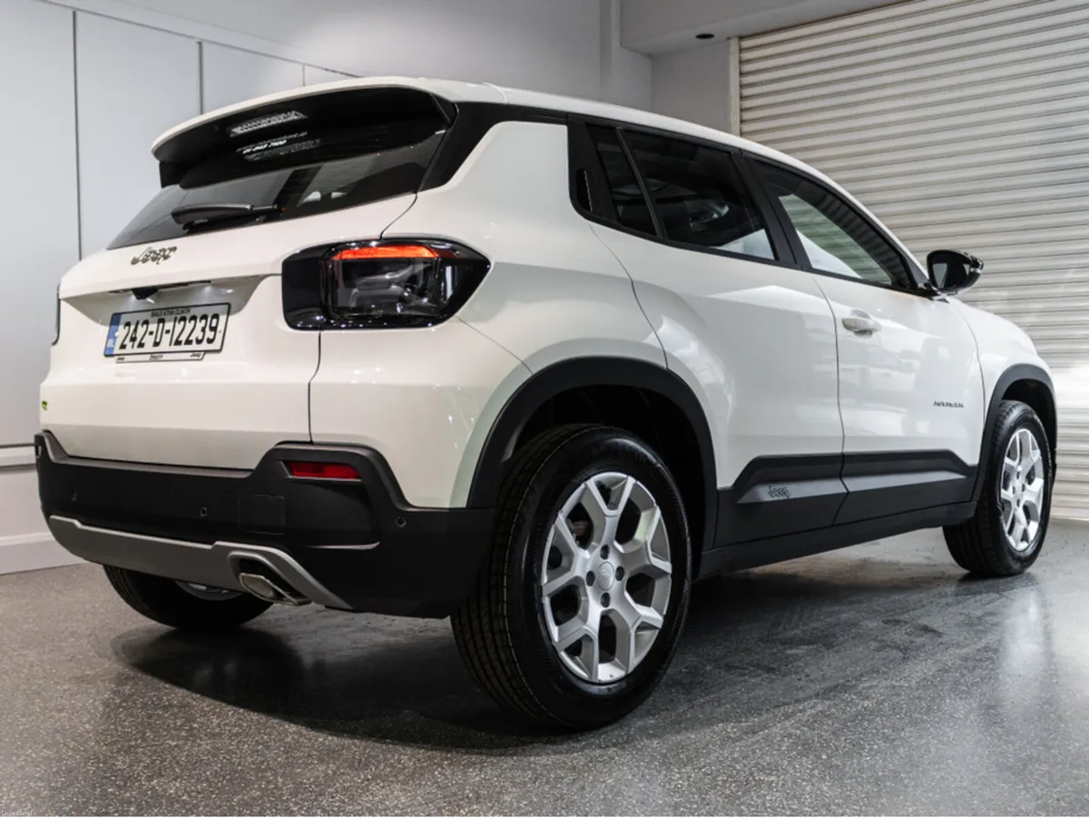 Jeep Avenger HYBRID ALTITUDE 1.2 AT - Image 4