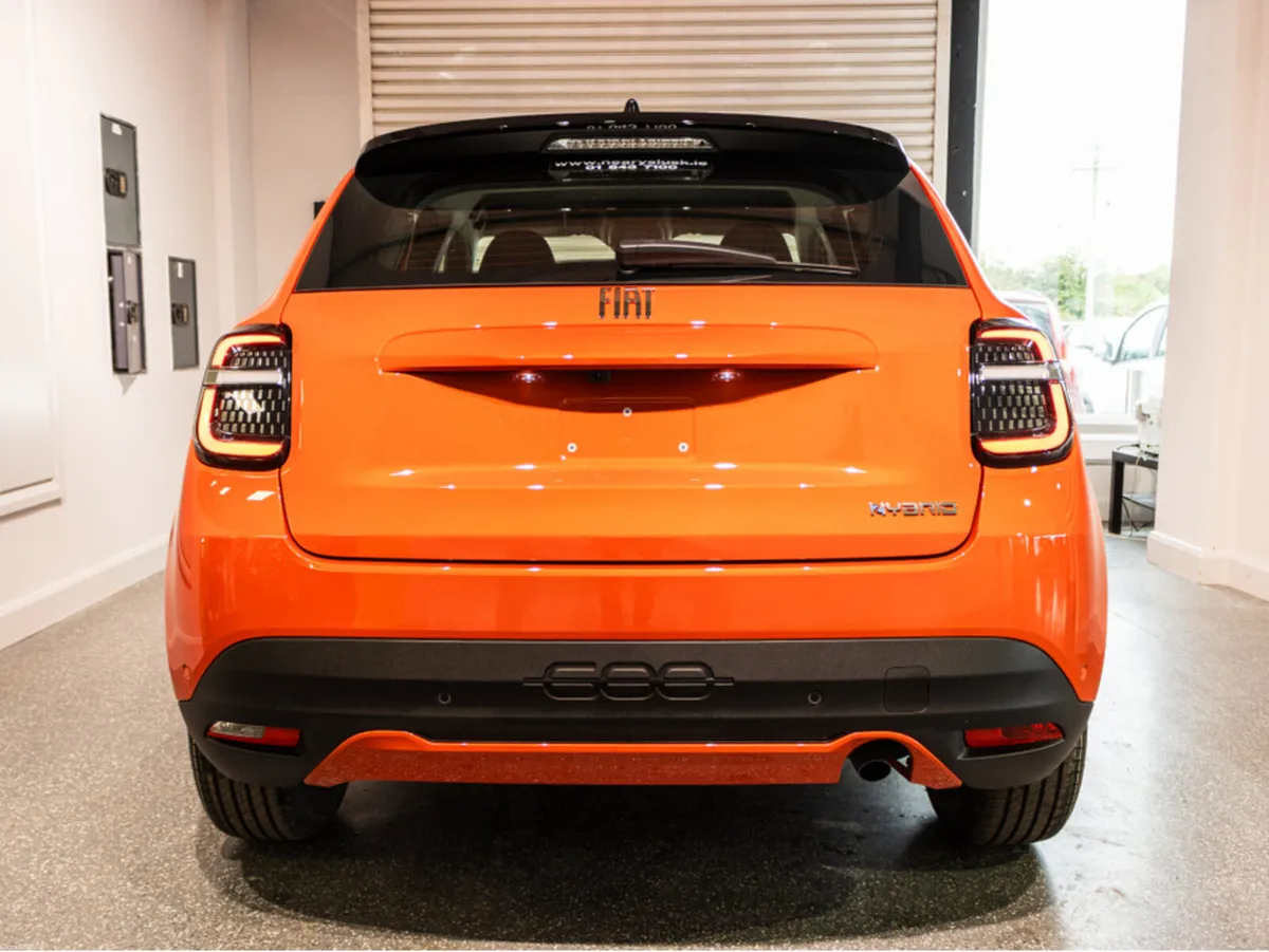 Fiat 600 HYBRID 1.2 100HP DOLCE VITA - Image 5