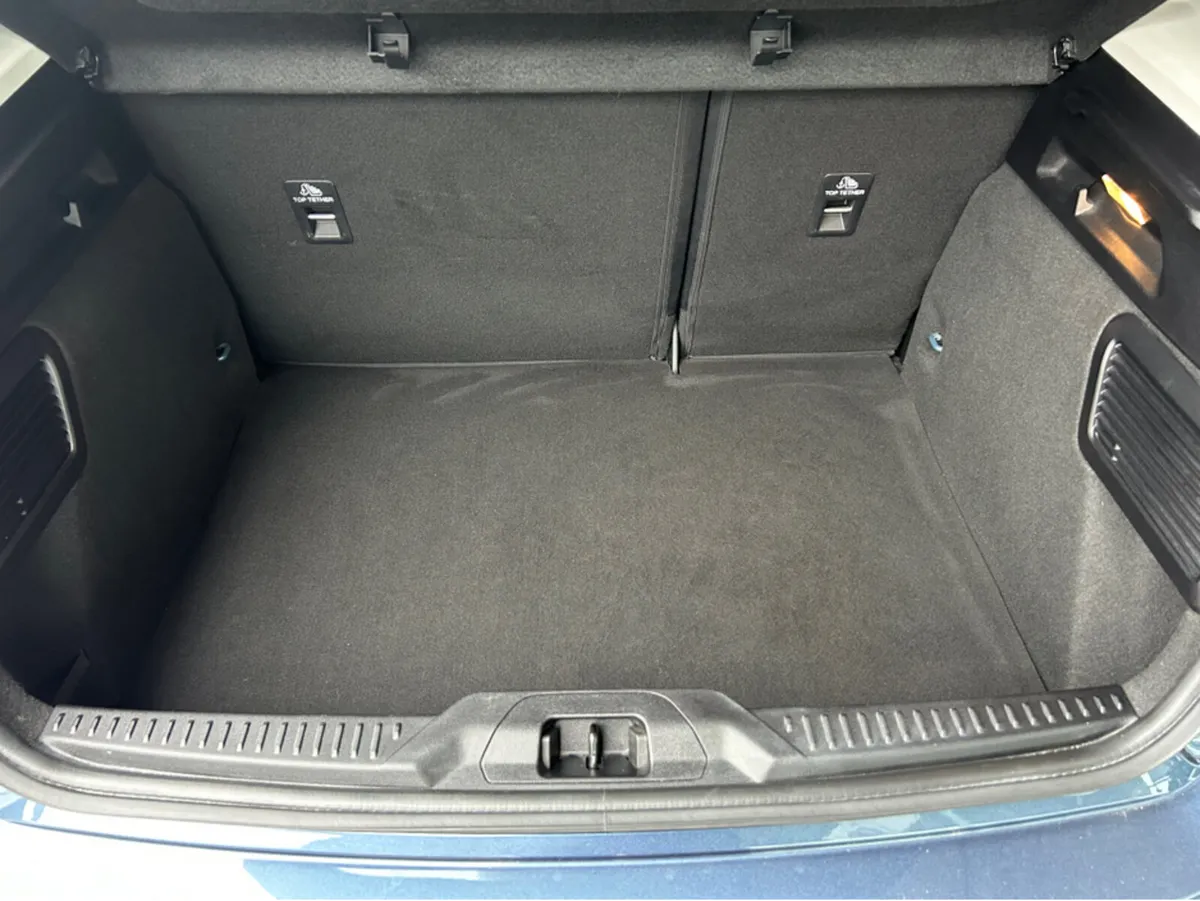 Ford Focus TITANIUM EDITION 5DR 1.0T125 MHEV - Image 2