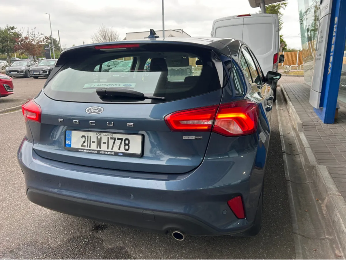 Ford Focus TITANIUM EDITION 5DR 1.0T125 MHEV - Image 5