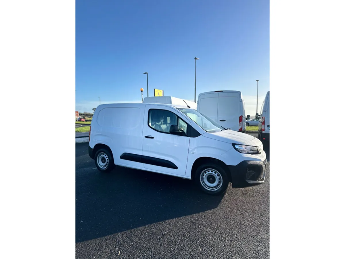 Peugeot Partner PRO PLUS 1.5 HDI 100 65 - Image 3