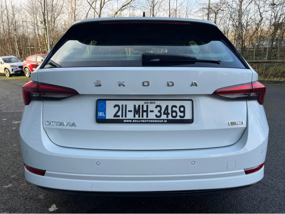 Skoda Octavia 1.0 PETROL HYB SE TECH AUTO ESTATE - Image 6