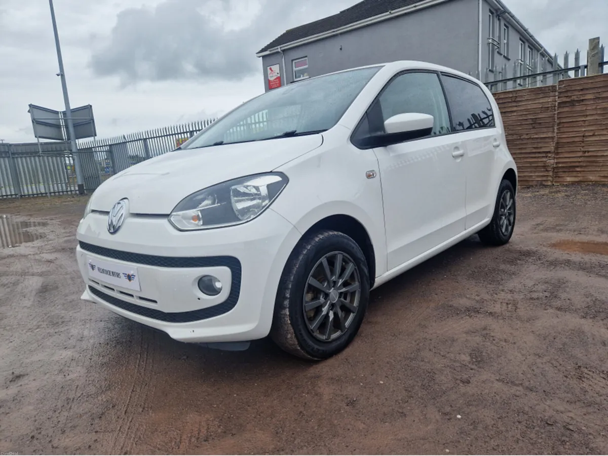 Volkswagen up! AUTO  5DR - Image 4