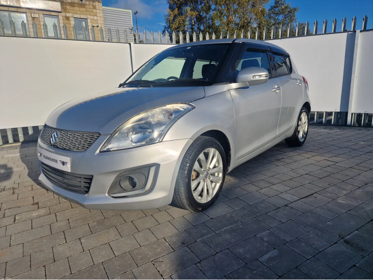 Suzuki Swift 1.2 PETROL AUTO - Image 4