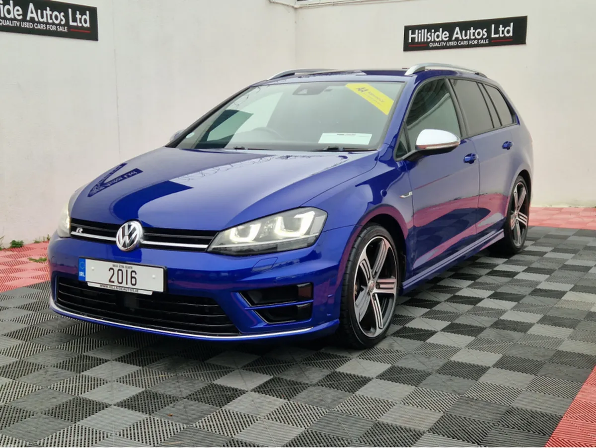 Volkswagen Golf R VARIANT 2.0 PETROL  AUTOMATIC, F - Image 3