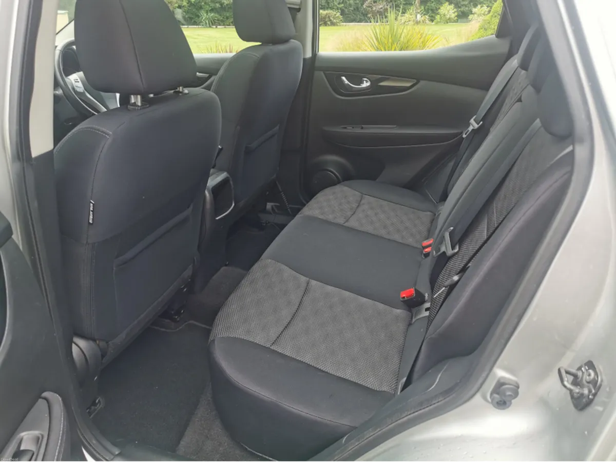 Nissan Qashqai 1.5 SV MY16 NC E6 4DR - Image 5
