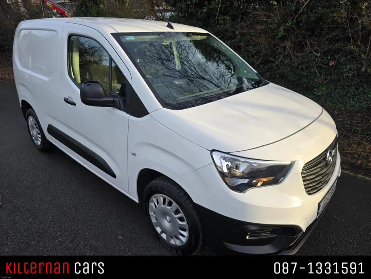 Opel Combo L1H1-1.5 100PS DIESEL 6SPEED MANUAL MY2 - Image 2