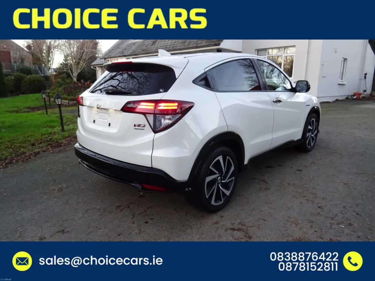 Honda Vezel 1.5 AUTO HYBRID RS SPEC - Image 4