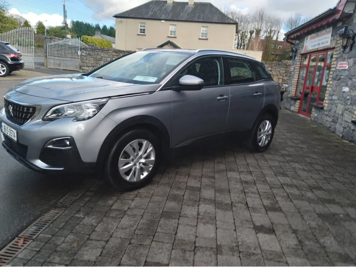 Peugeot 3008 ACTIVE 1.6 BLUE HDI 120 AU AUTOMATIC - Image 3
