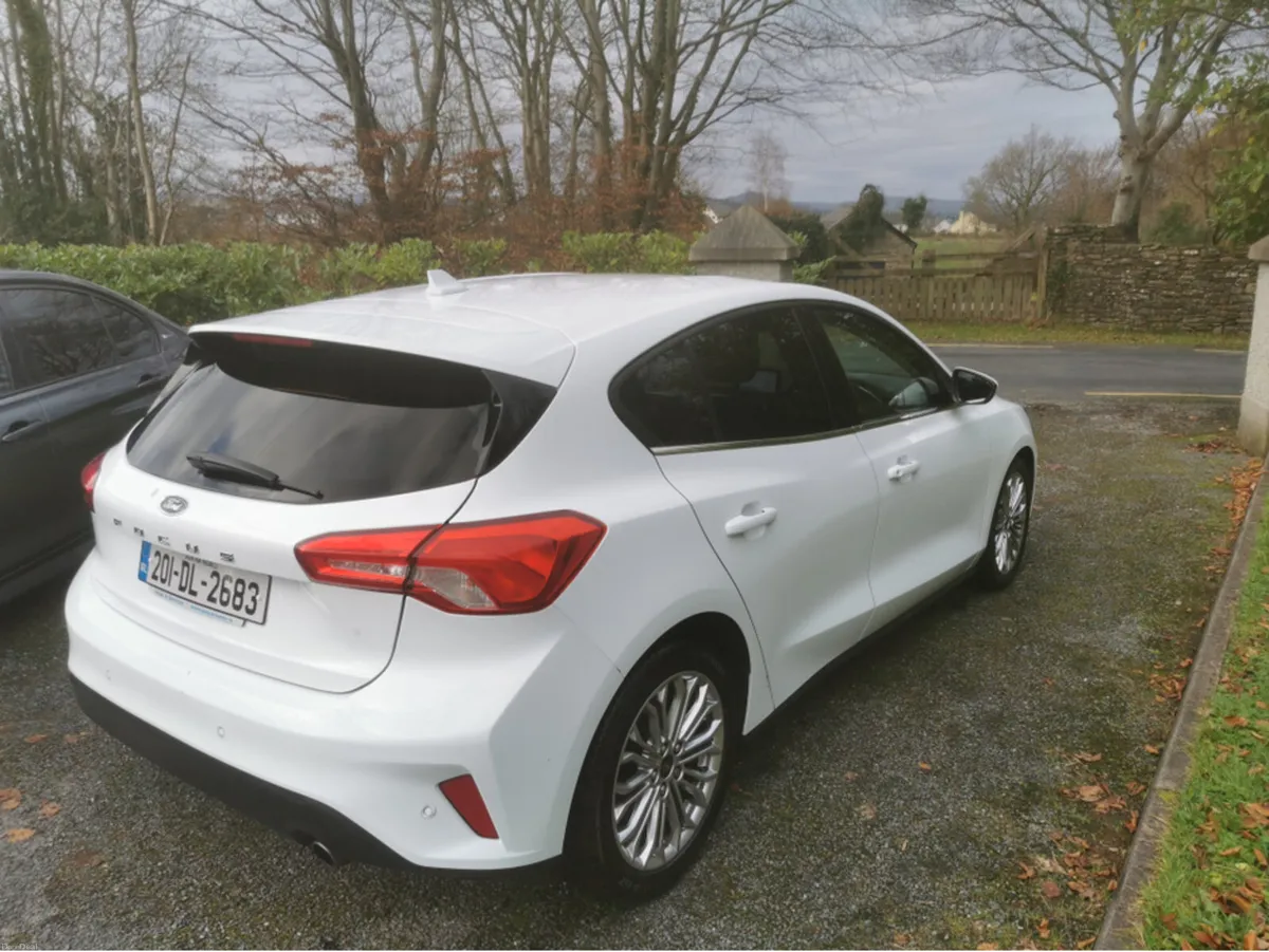 Ford Focus 2.0 TDCI TITANIUM X - Image 3