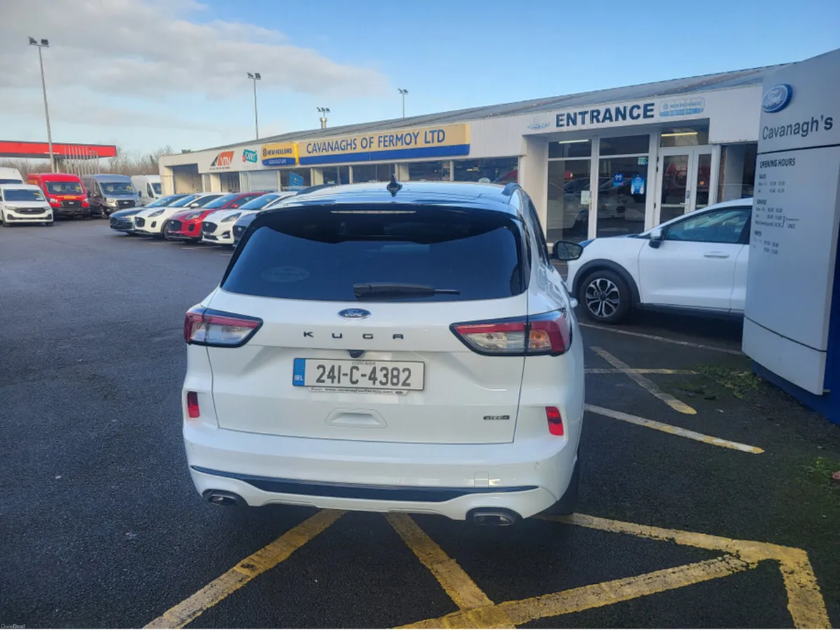 Ford Kuga ST-LINE X 5DR 2.5 PHEV 225 S - Image 4