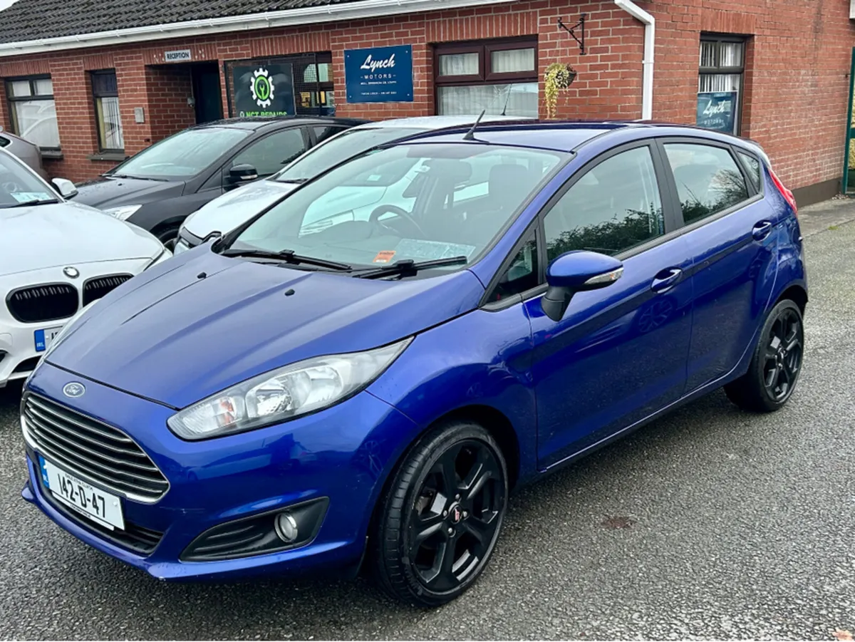 Ford Fiesta MCA ZETEC 1.25 60PS M5 4DR - Image 2