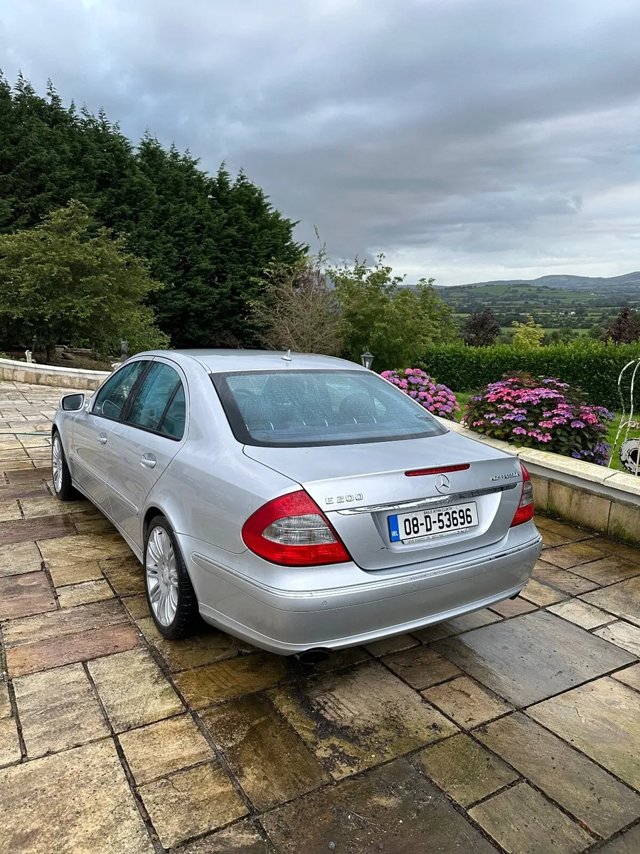 Mercedes-Benz E-Class 2008 Avantgarde - Image 3