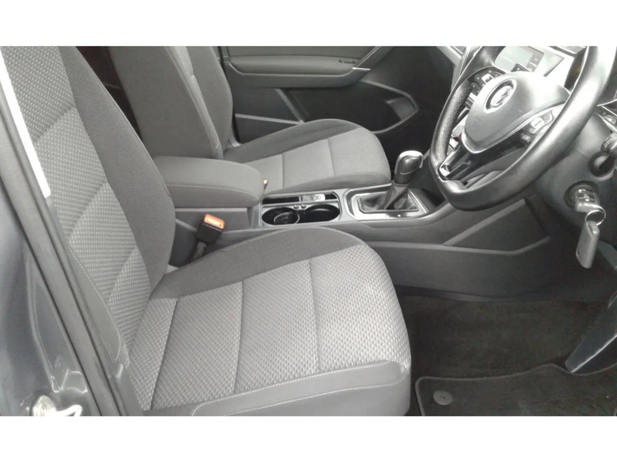 Volkswagen Touran SE TDI SE TDi Automatic - Image 6