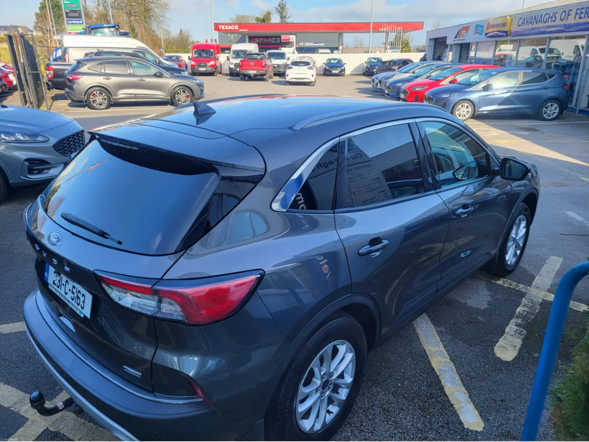 Ford Kuga TITANIUM 2.5 PHEV 225 S6.2 CT 4DR - Image 2