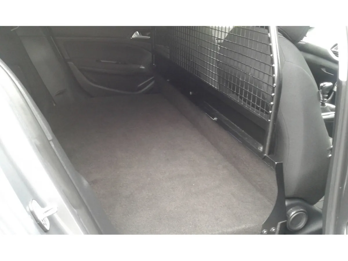 Peugeot 308 B6 ACTIVE 1.5 BLUE HDI 100 6.2 carvan - Image 2