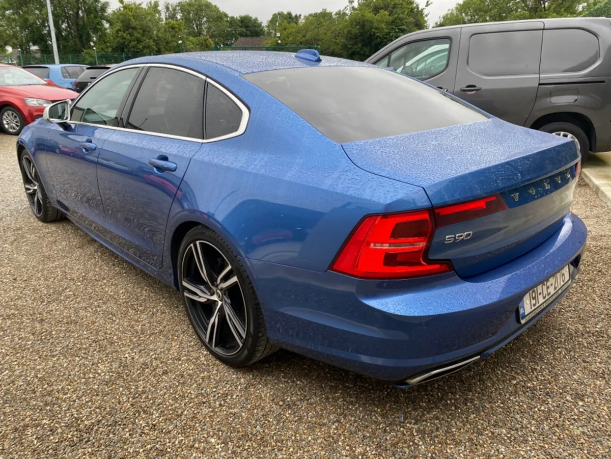 Volvo S90 2.0 TD D4 R-DESIGN PRO 190B 190BHP 4DR A - Image 4