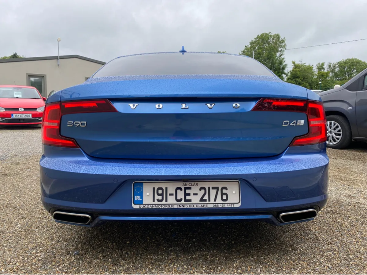 Volvo S90 2.0 TD D4 R-DESIGN PRO 190B 190BHP 4DR A - Image 5