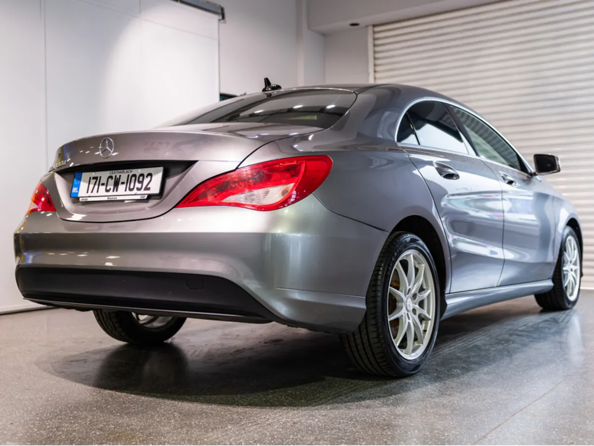 Mercedes-Benz CLA 180 D 4DR - Image 4