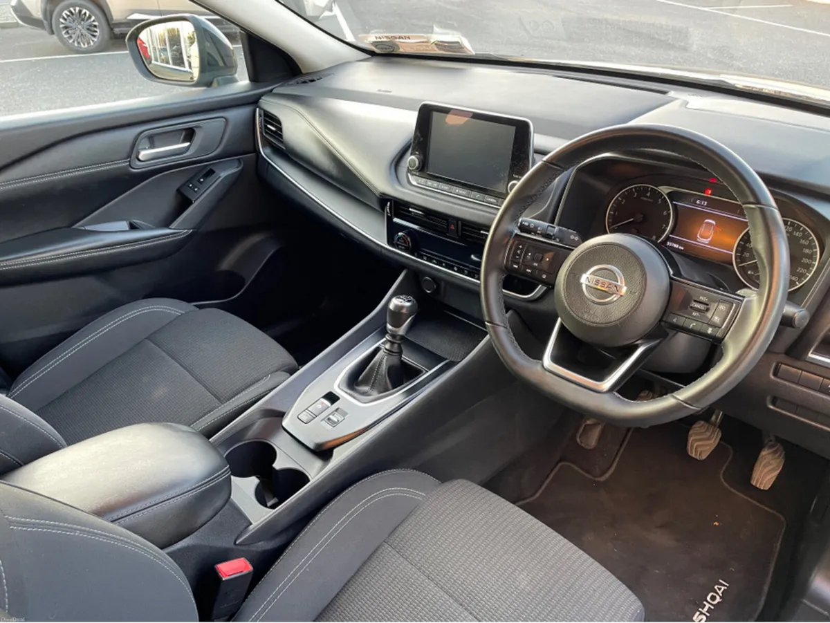 Nissan Qashqai QQ 1.3 HYB SV ** 24 MONTH AA WARRAN - Image 5