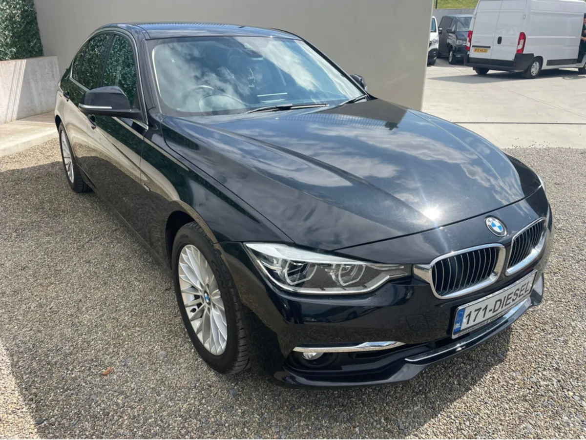 BMW 3-Series 320D Luxury - Image 1