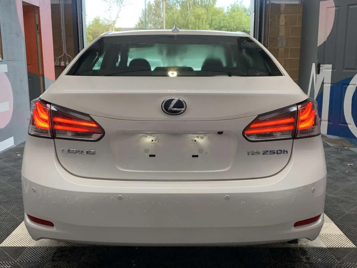 Lexus HS ONLY €14950! Lexus 2016 HS250h 2.4 Hybrid - Image 3