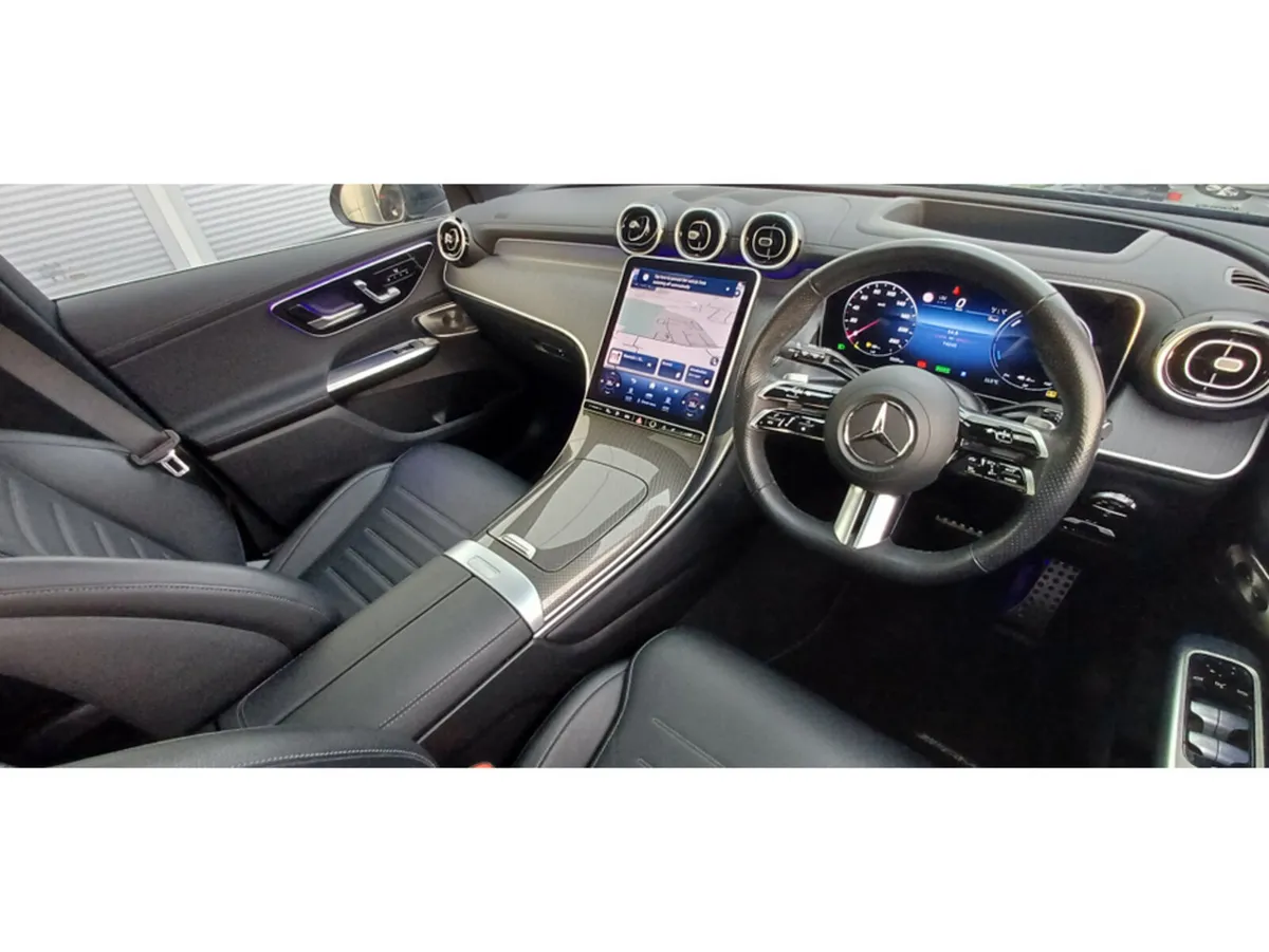 Mercedes-Benz GLC 300de AMG LINE PREMIUM PLUS**Now - Image 4