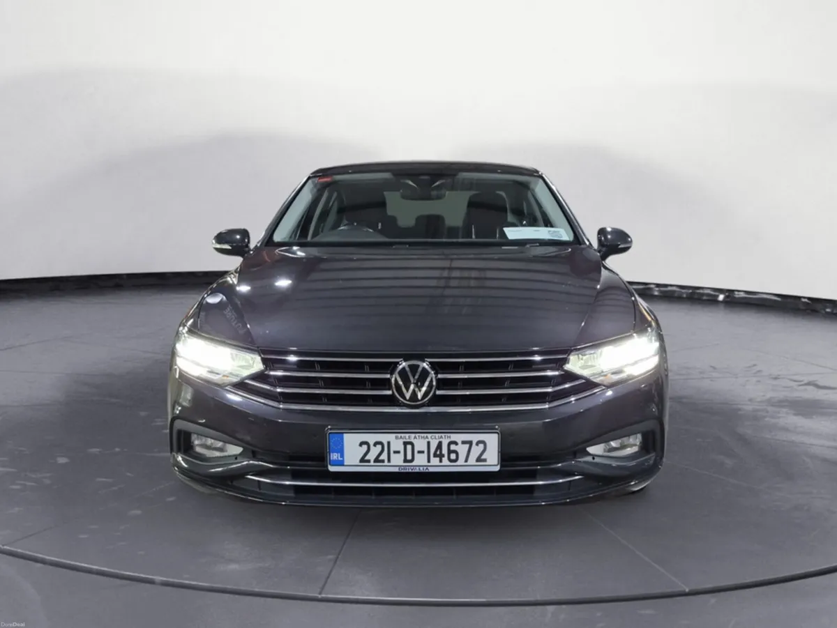 Volkswagen Passat BUSINESS 2.0 TDI MANUAL 6SPEED F - Image 2