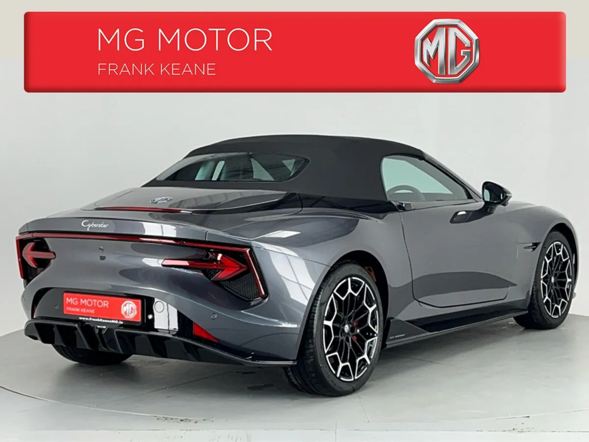 MG Cyberster MG CYBERSTER SINGLE MOTOR**7 YEAR WAR - Image 4