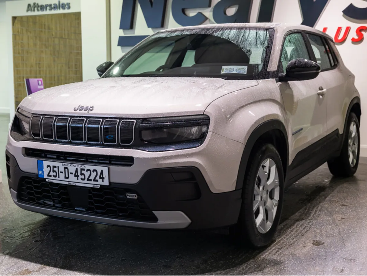 Jeep Avenger ALTITUDE 5DR AUTO - Image 3