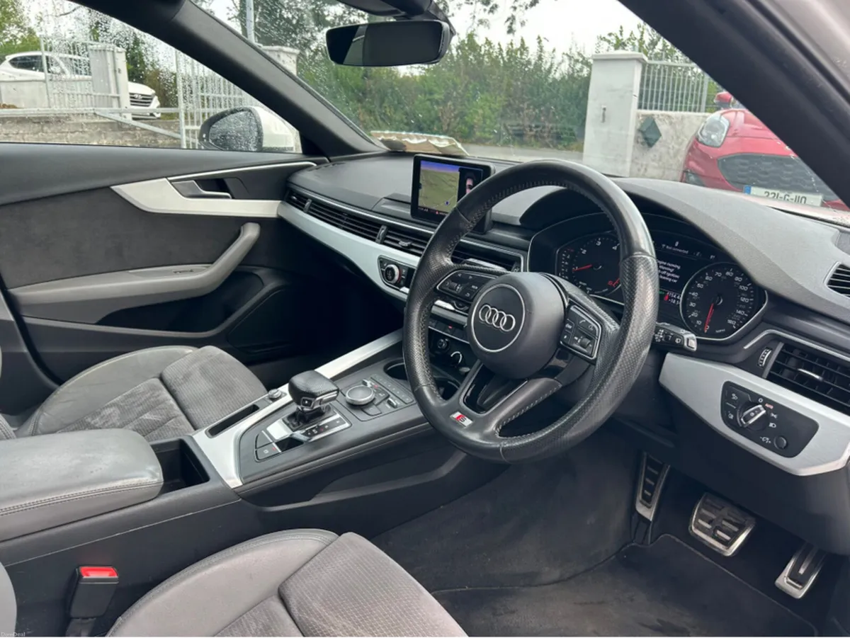 Audi A4 2.0 TDI S LINE 190 BHP AUTO - Image 5