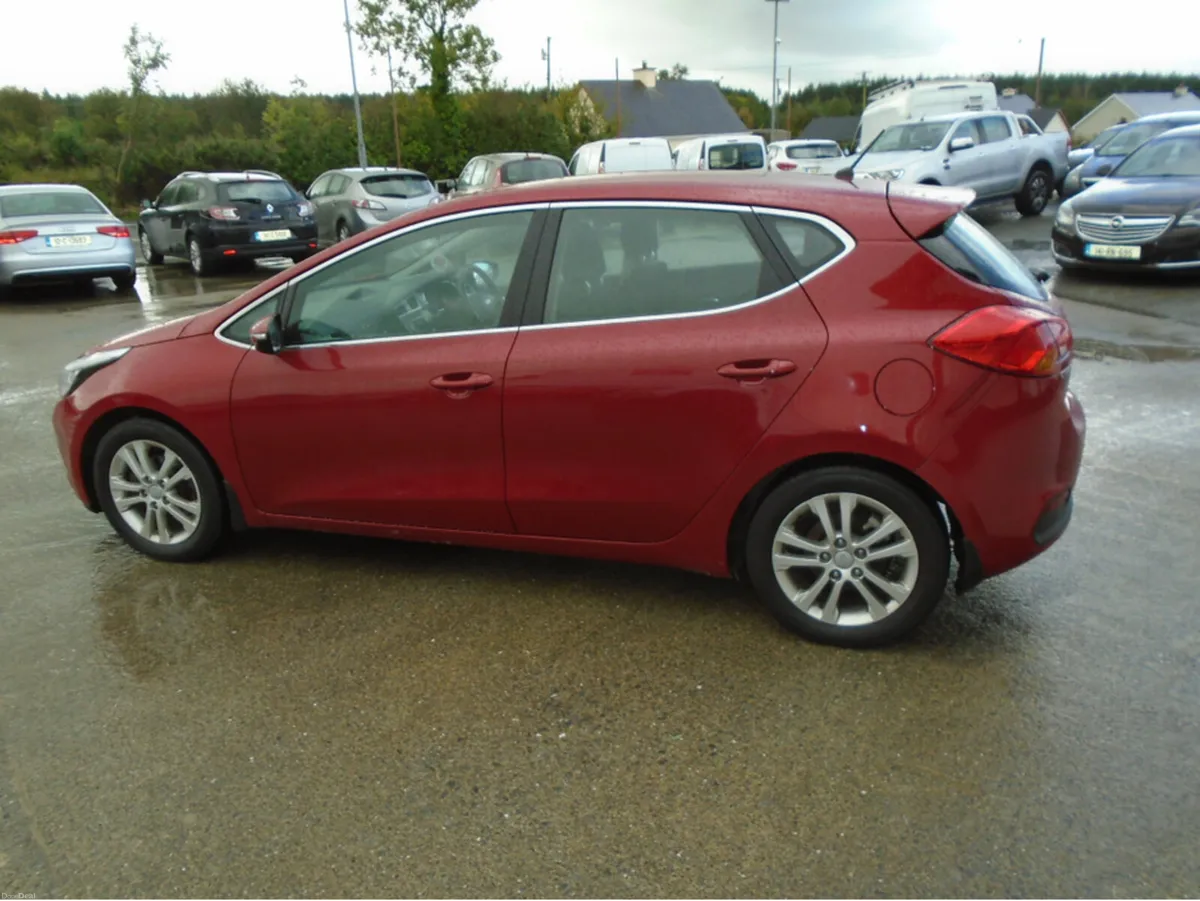 Kia Ceed CEE'D 1.6 EX 4DR - Image 2
