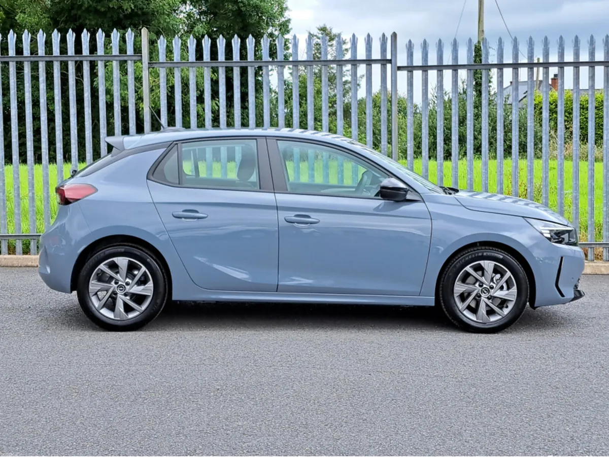 Opel Corsa ELEGANCE 1.2T 100HP - Image 3