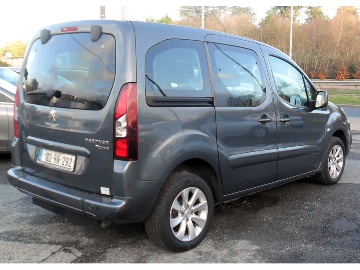 Peugeot Partner TEPEE 1.6 HDI 75 4DR WHEEL CHAIR C - Image 5