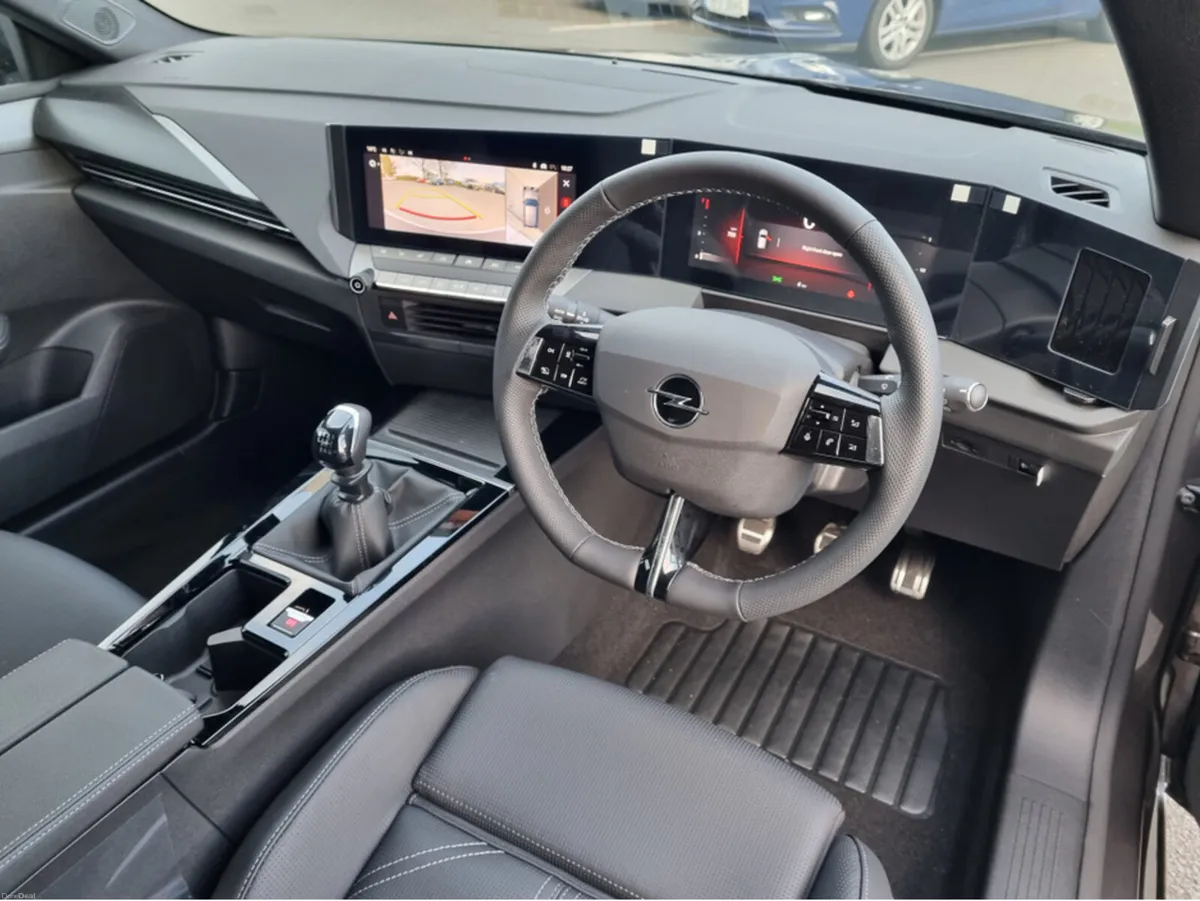 Opel Astra GS | 1.2 | 130PS - Image 3